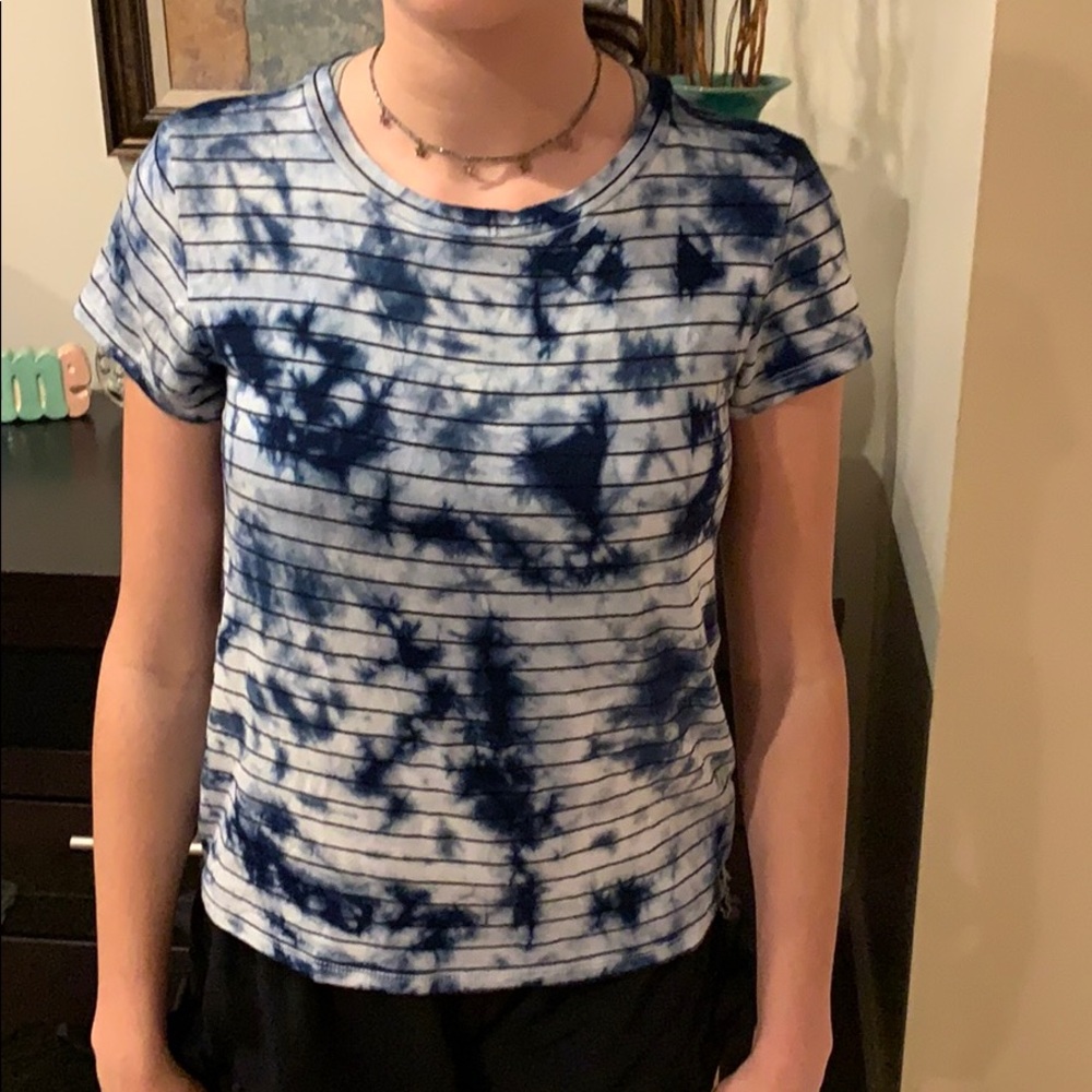 T-shirt - Picture 2 of 2